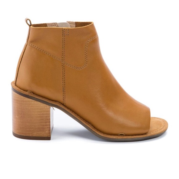 ANTHROPOLOGIE Latigo Vivvy Open Toe Ankle size 7.5 - Picture 2 of 11